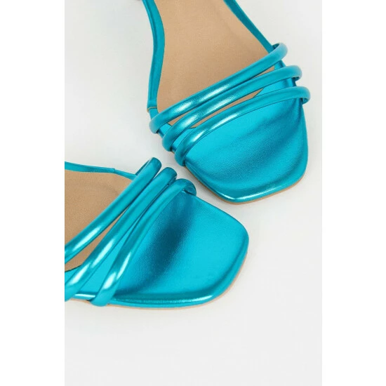 Coast 3 Strap Mid Heel Sandal For Female - Image 2